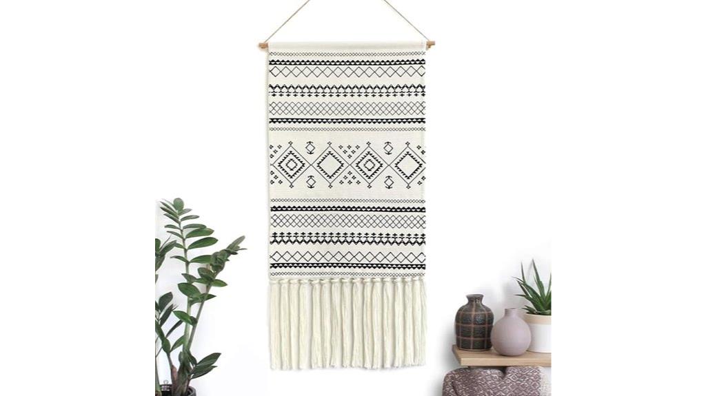 macrame wall hanging