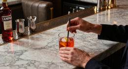 After Mimi’s, Jeff Bezos Slips Into The Park Hyatt And Orders A Negroni - SMH.com.au